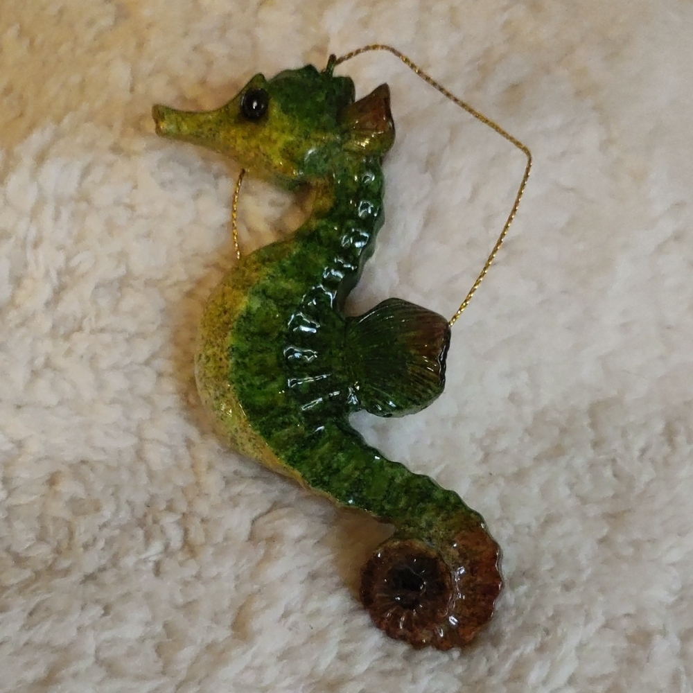 Green Seahorse Resin Ornament